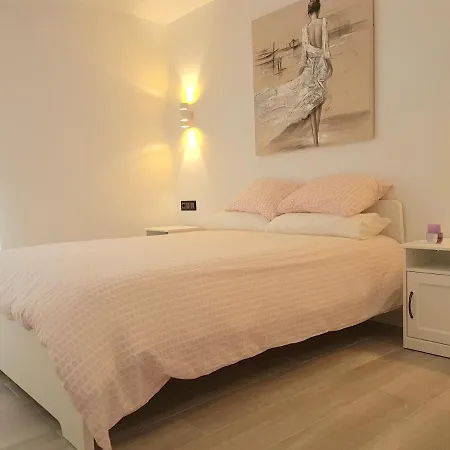 Pepe's - Centro - Parking Apartament