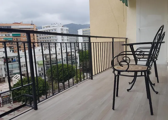 Pepe's - Centro - Parking Torremolinos